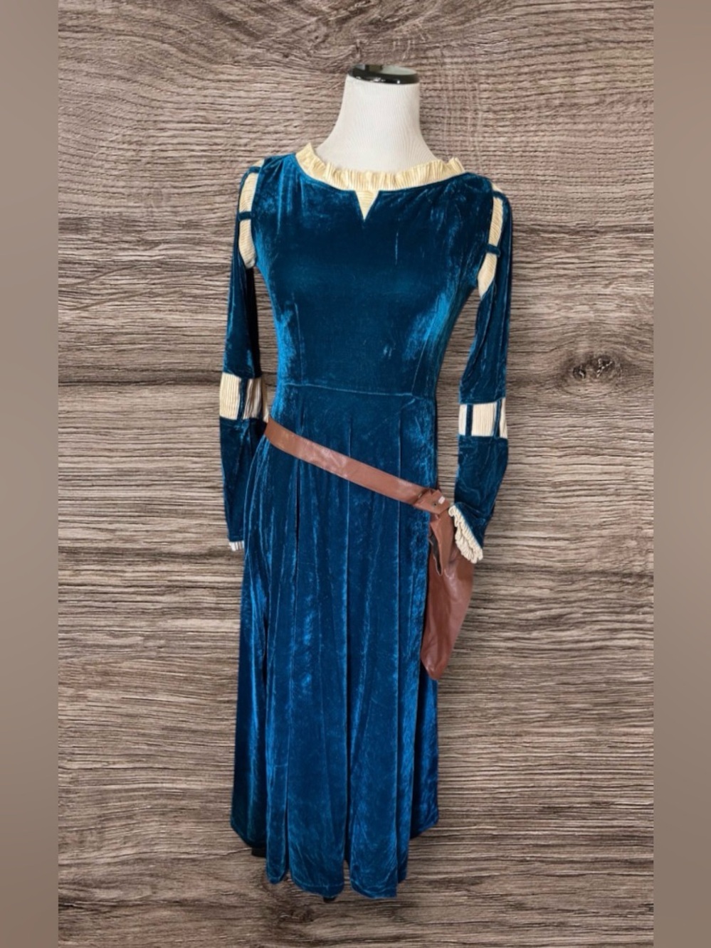 Brave Princess Gown Merida Cosplay Dress and Quiver SZ S